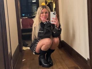 WebCAM of BabyBellXO