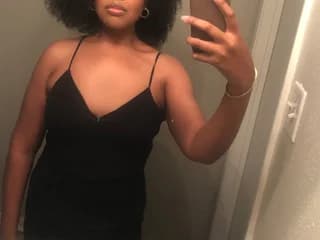 WebCAM of CurlyCutieSweetie