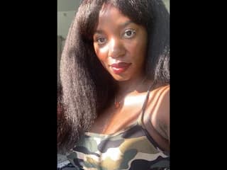 WebCAM of Lanaluxxe41