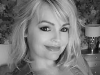 WebCAM of LottieLowe