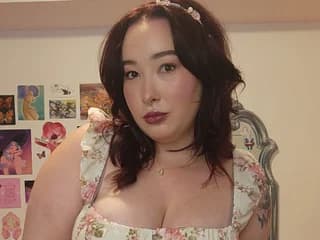 RebeccaLioness WebCAM 