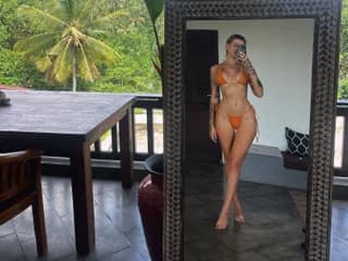 WebCAM of UKRaunchyRobyn