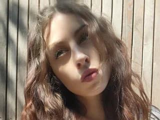 WebCAM of xMollyDollx